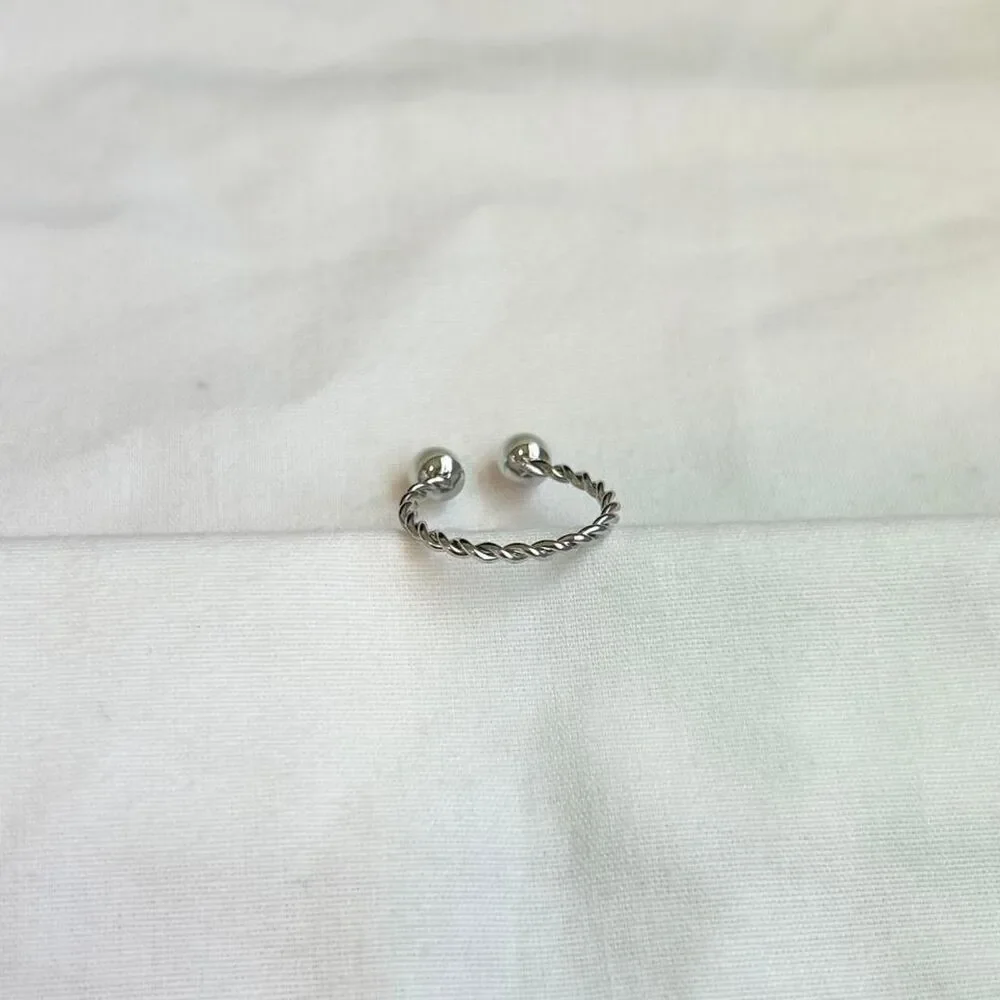Vintage Inspired Luxury Silver Tone Ring